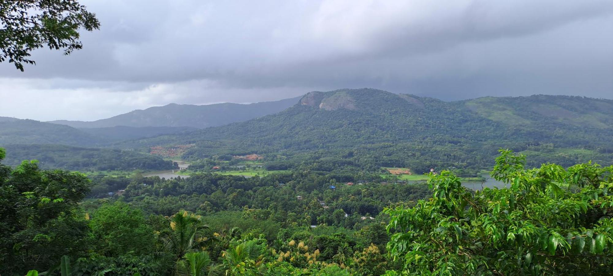 Mist Farm House Kudayattur Buitenkant foto